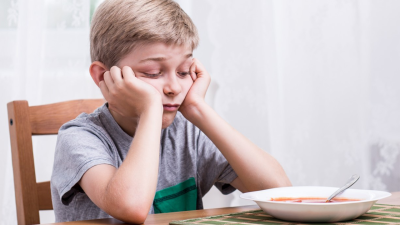 vaikas nieko nevalgo: didziausios tevu ir seneliu klaidos